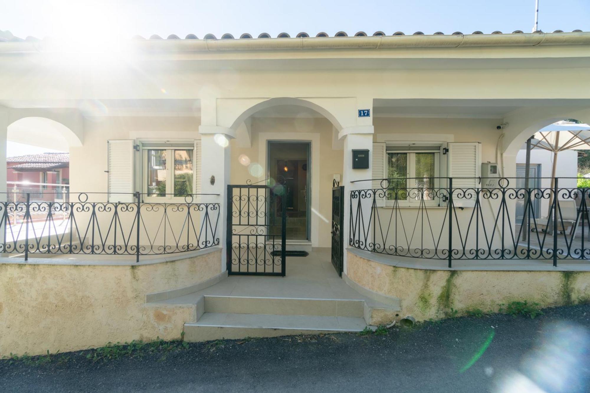 Vila Sweet Luxury House Alepou Exteriér fotografie